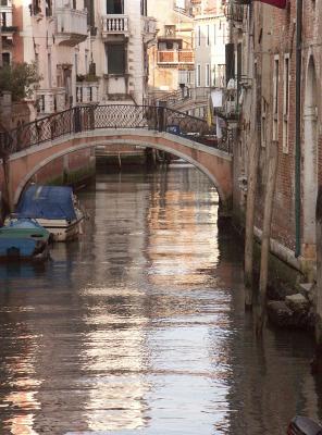 Colors of the canals I