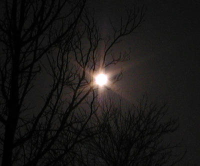 Moon star burst.JPG