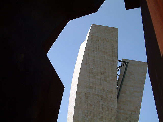 A travs del arco horizontal
