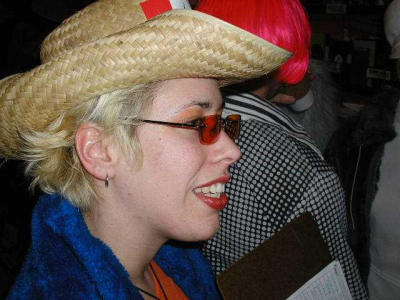 Diana busy collecting email addies & promoting Recompression (Fri. nite)