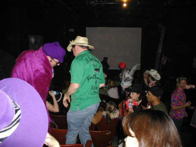 The crowd (Fri. nite) Sugar Larry is in the green!