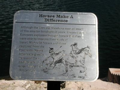 u7/mrtea630/medium/6545273.SignsatFlamingGorge9902.5.jpg