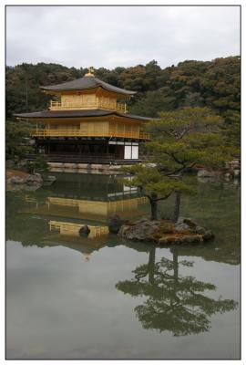 Kyoto Kinkaku-ji golden pav