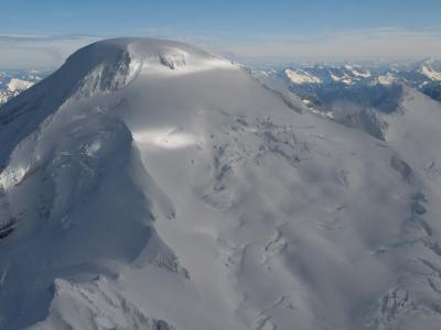 Upper Deming Glacier, View E (MtBaker012505-012adj.jpg)