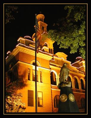 <b>4th Place</b><br><br>Sevier County Courthouse<br>Sevierville, Tennessee<br>by RichardR