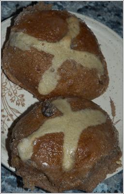 Hot cross buns