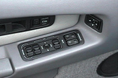 93 Iroc RT Door Power Seat & Mirror Controls