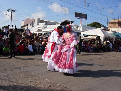 The dance is traditionally a couple's dance