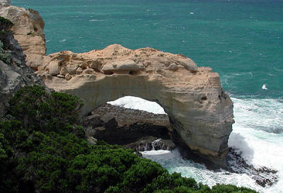 09 Apostles The Arch - Vj.jpg