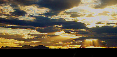 01 Ayers Rock - Sunset Over Kata Tjuta