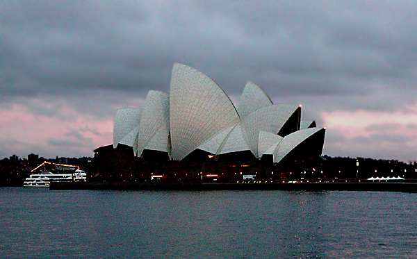 Sydney Opera House - vj.jpg