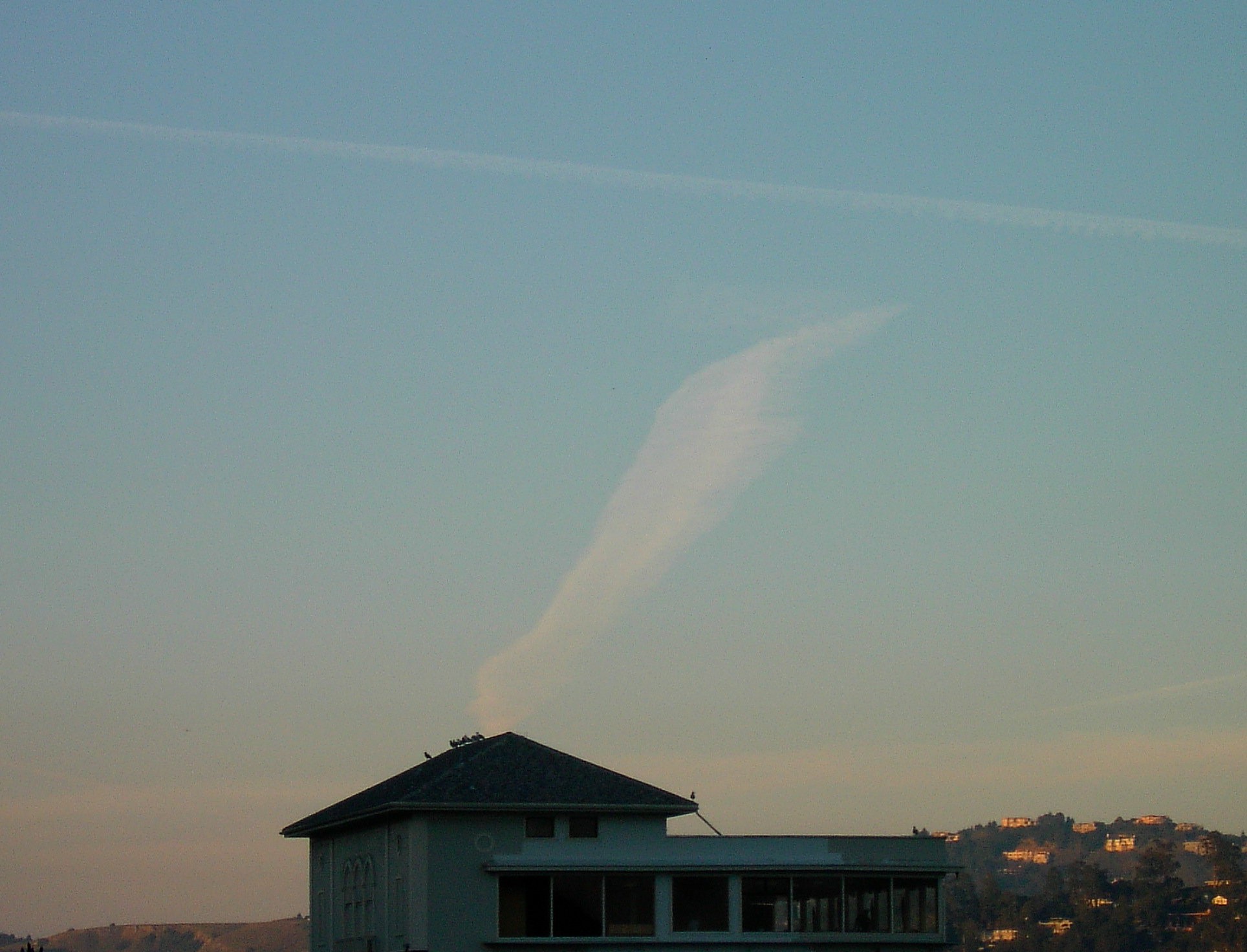 roofwithwing.jpeg