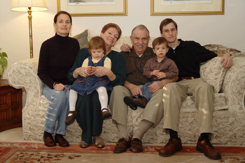 <b>5th(Tie)</b><br><b>Family Portrait</b><br><font size=-1>Six-shot animation by Brian Jarrel</font>