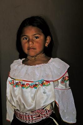 Otavalo94MusicianGirlSM.jpg