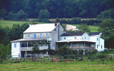 PA-Amish04 -- farm House