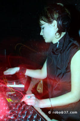 163-6366_CRW.jpg