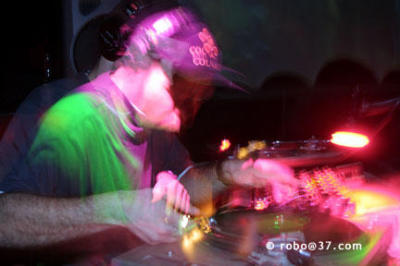 163-6389_CRW.jpg