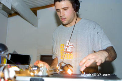 160-6068_CRW.jpg