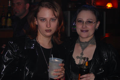 DSC00872.JPG Dee Dee & Dina
