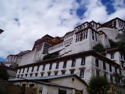 Front facade of the potala.