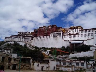 Potala Palace. Looks very grand from this angle.