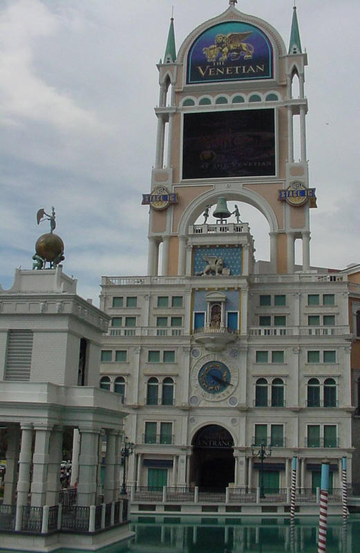 LV.Venetian.building.jpg