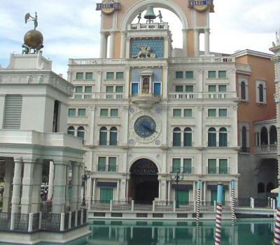 LV.Venetian.building2.jpg