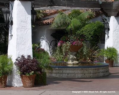 Bazaar Del Mundo Entrance