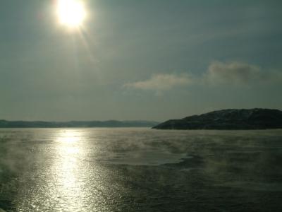 Sun Water and Frosty Smoke of the Sea in the Barents Region-LLVT MS Trollfjord