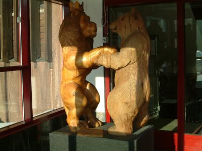 The Norwegian Leon and the Russian Bear Dancing Friendly together in Kirkenes