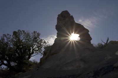 Julias-Arch-2-upload.jpg