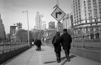 Brooklyn Bridge, Couple