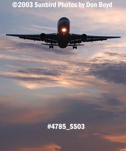 <u>Avianca B767-300 aviation sunset stock photo #4785P</u>