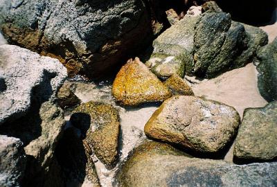 Pedras em Lopes Mendes