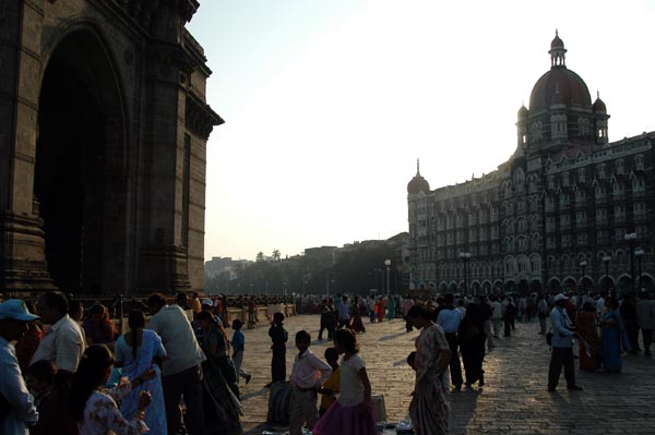 Evening at the Gateway of India