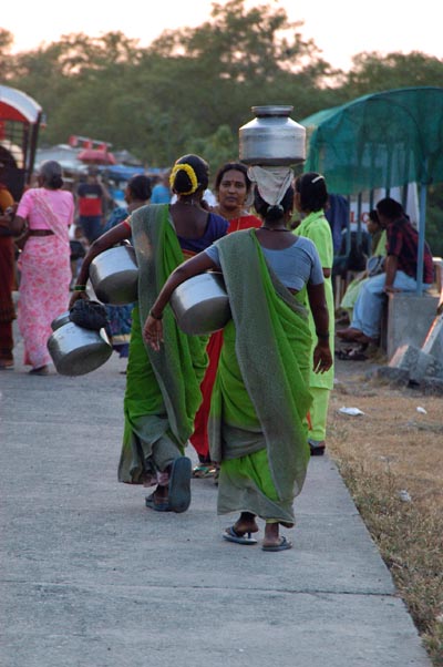 Local women, Elephanta