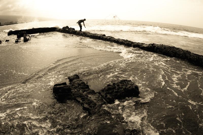 Ho'okena Beach fisherman
