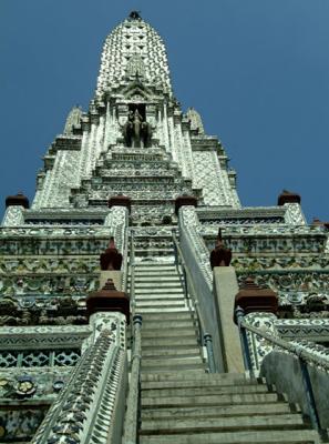 Thailand-Bangkok-Wat Arun - It's a long hike