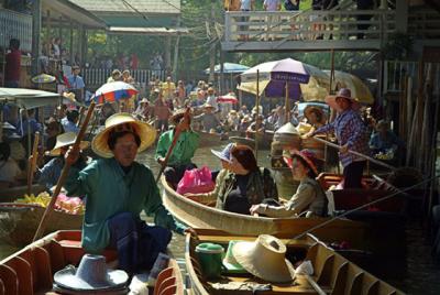 Thailand-Ratchaburi-Floating Market plus Tourists