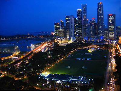 Singapore skyline (*)