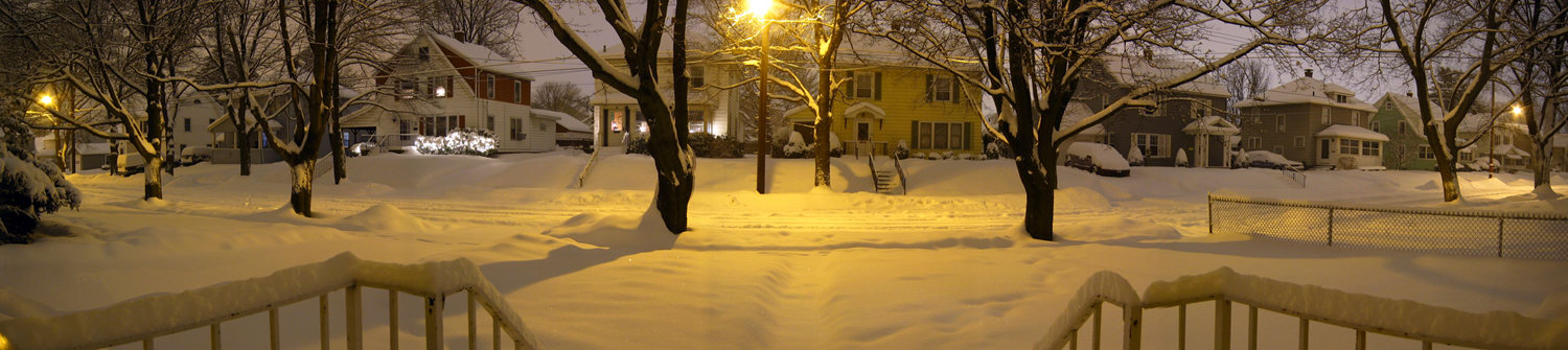 Snowy Night (*)