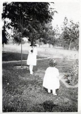 Playing in the yard, 1920 (198)