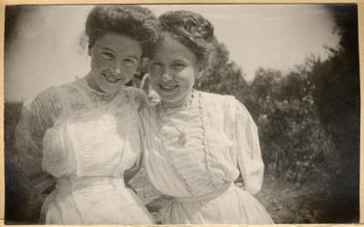 Ethel (left) with friend, 1912 (608b)