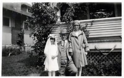 With Grandpa Pemberton on Mom's First Communion Day, 1924 (63)
