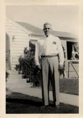 Dad in front yard at 543 D Street, 1950 (249)