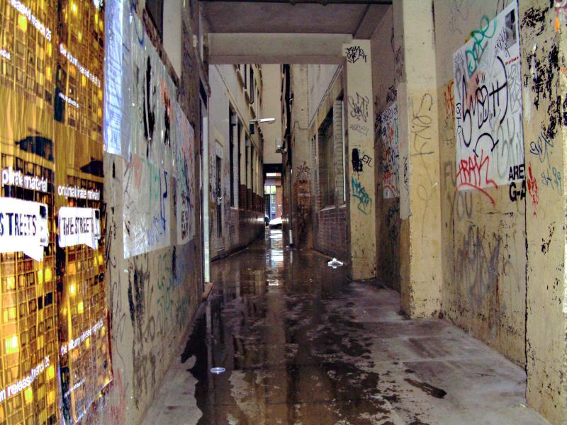 Stench of urine