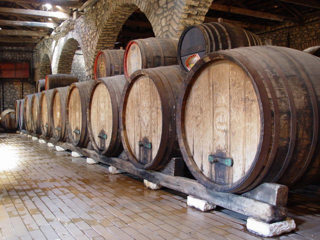 Early 20th century wine, ferment for younger wine