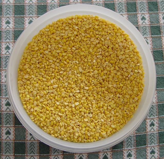 Mung Beans for Poor Mans Cake
