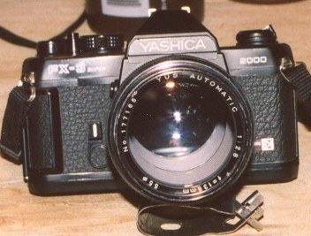 Yashica FX-3 2000 front