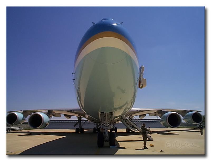 Air Force One -- up close